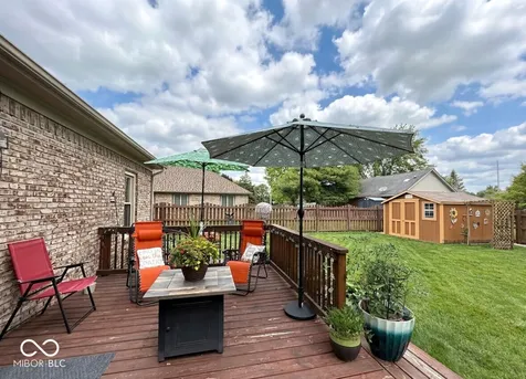 1069 Redwood Drive Brownsburg IN 46112