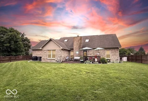 1069 Redwood Drive Brownsburg IN 46112