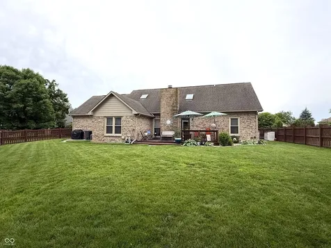 1069 Redwood Drive Brownsburg IN 46112