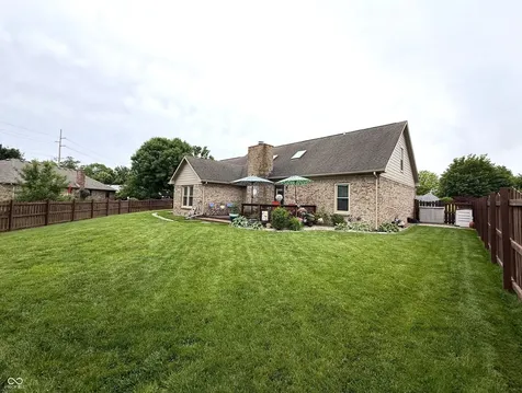 1069 Redwood Drive Brownsburg IN 46112