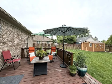 1069 Redwood Drive Brownsburg IN 46112