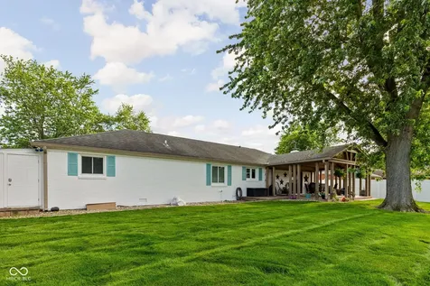 708 Airport Road Brownsburg IN 46112
