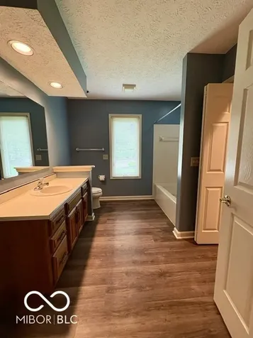 1792 Cloister Drive Indianapolis IN 46260