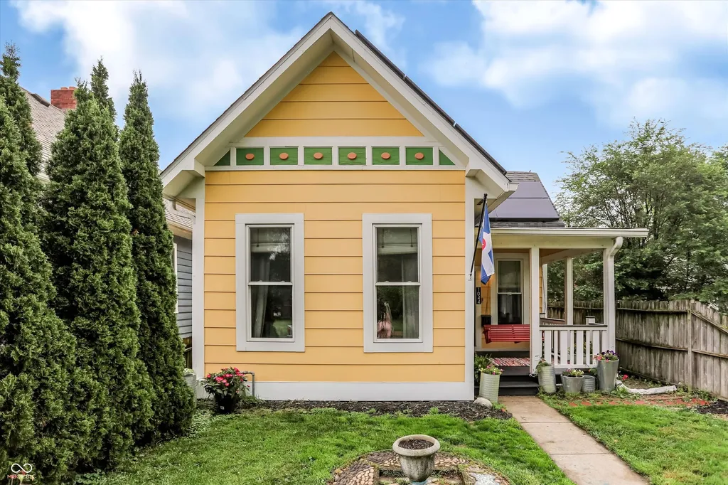 1044 Elm Street Indianapolis IN 46203