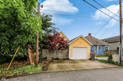 1044 Elm Street Indianapolis IN 46203