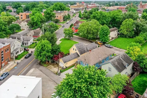 1044 Elm Street Indianapolis IN 46203