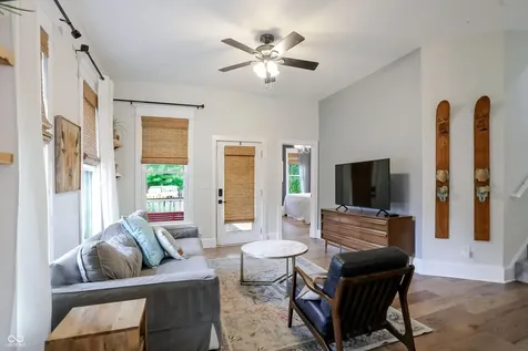 1044 Elm Street Indianapolis IN 46203