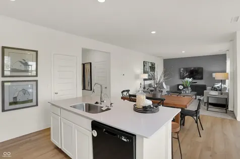 4341 Malvern Way Indianapolis IN 46235