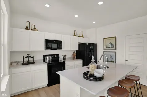 4341 Malvern Way Indianapolis IN 46235
