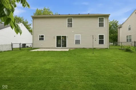 9220 N Coral Reef Road Mccordsville IN 46055