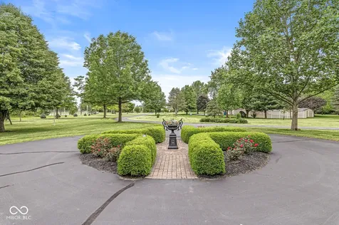 4480 W 121st Street Zionsville IN 46077