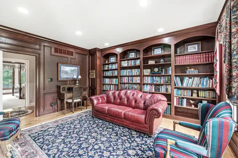 4480 W 121st Street Zionsville IN 46077