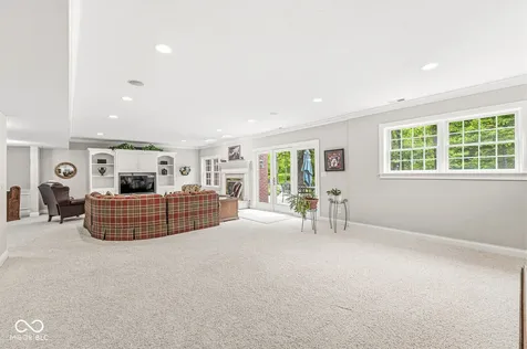 4480 W 121st Street Zionsville IN 46077