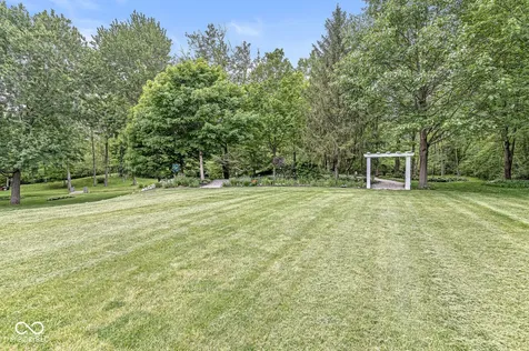 4480 W 121st Street Zionsville IN 46077