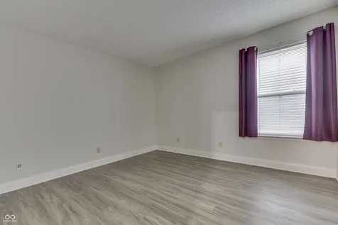 6613 Sonesta Drive Indianapolis IN 46217