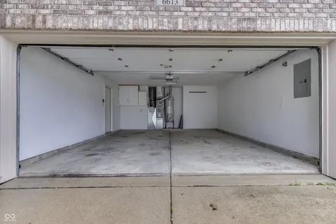 6613 Sonesta Drive Indianapolis IN 46217
