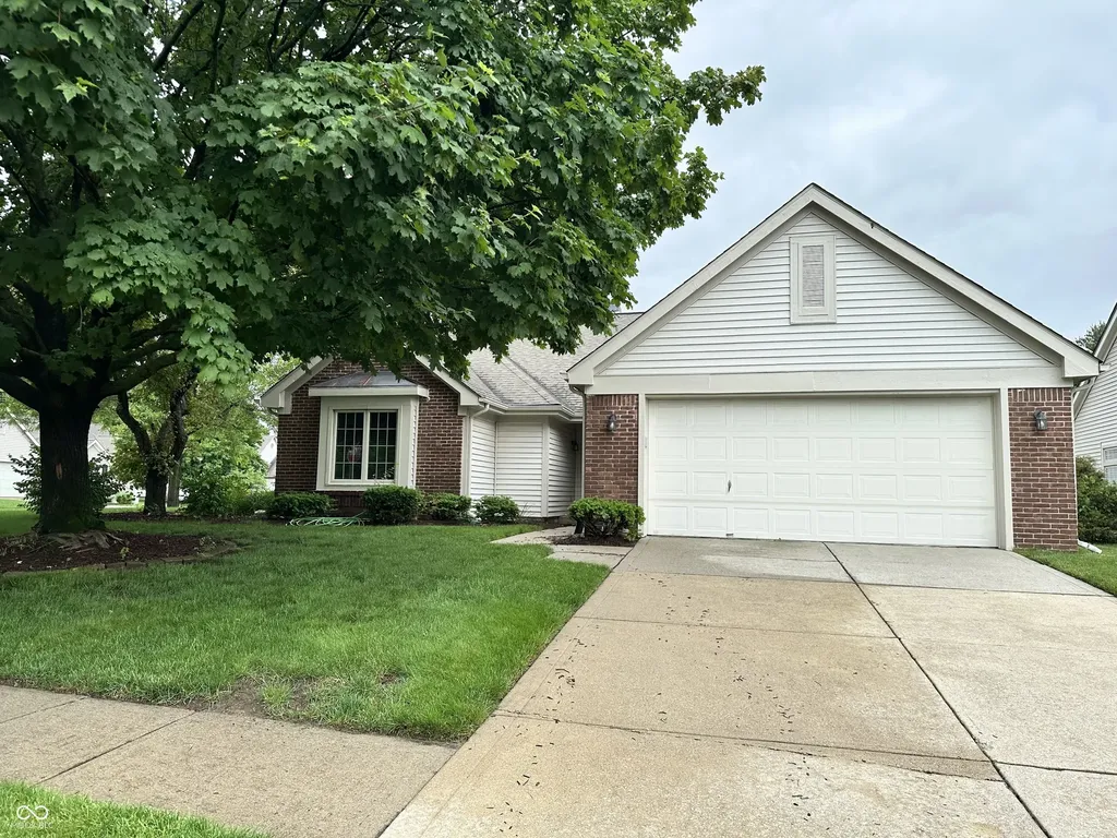 17934 Village Way N Noblesville IN 46062