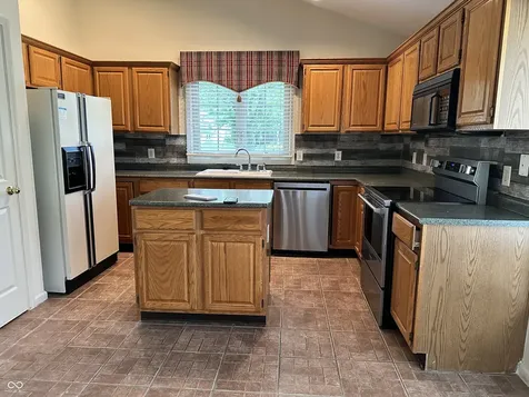 17934 Village Way N Noblesville IN 46062