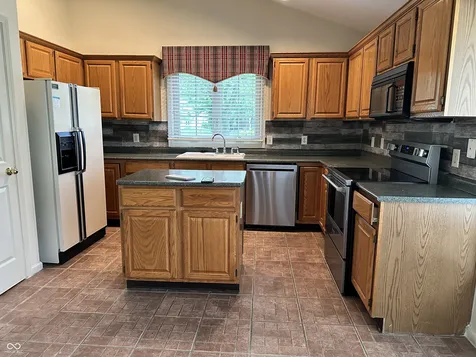 17934 Village Way N Noblesville IN 46062