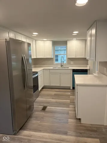1314 S Pershing Avenue Indianapolis IN 46221