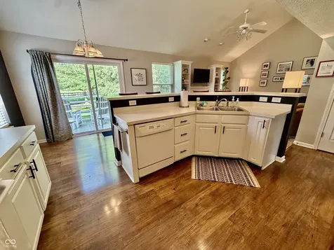 17870 Village Center Drive Noblesville IN 46062