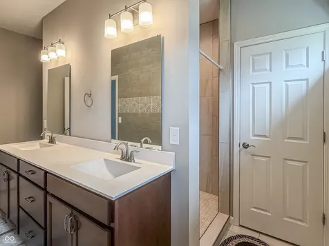 817 Detford Street Lebanon IN 46052
