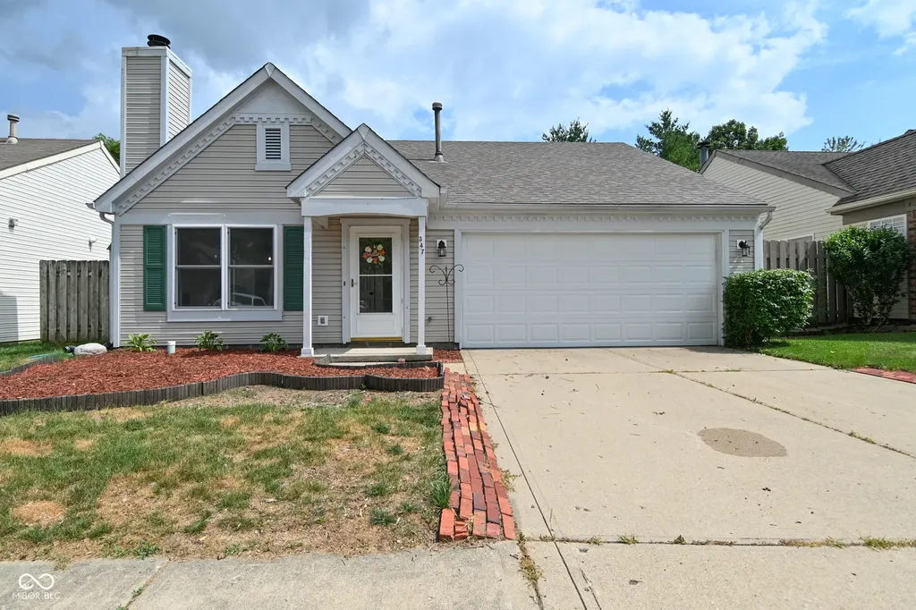 347 Lake Ridge Lane Greenwood IN 46142