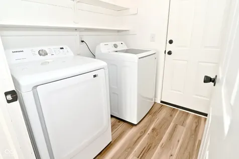 347 Lake Ridge Lane Greenwood IN 46142