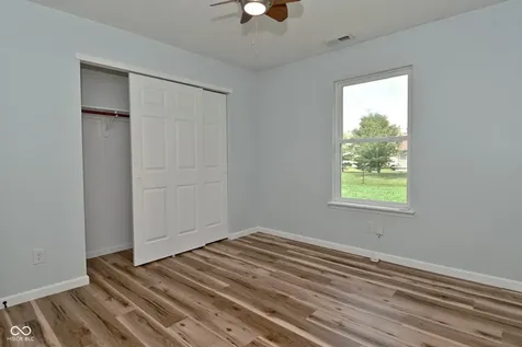 347 Lake Ridge Lane Greenwood IN 46142