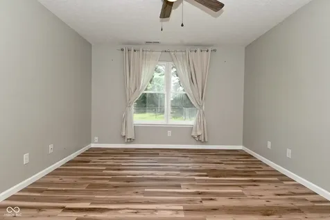 347 Lake Ridge Lane Greenwood IN 46142