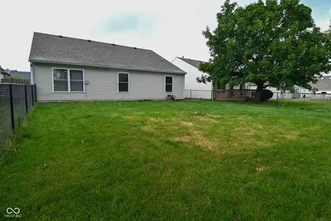 347 Lake Ridge Lane Greenwood IN 46142