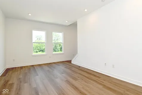 2446 Winthrop Avenue Indianapolis IN 46205