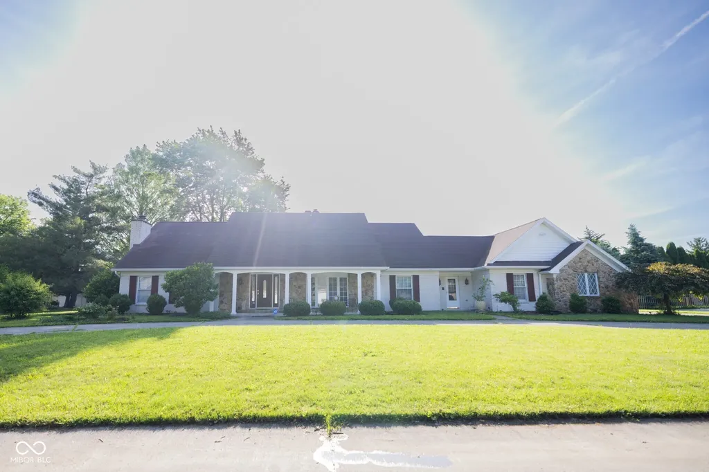 3900 N Vienna Woods Drive Muncie IN 47304