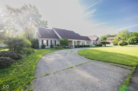 3900 N Vienna Woods Drive Muncie IN 47304