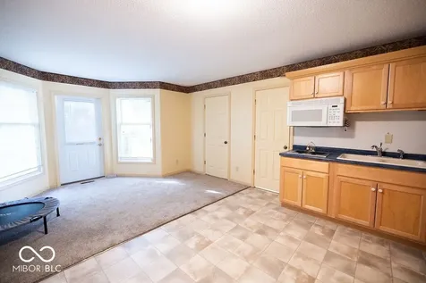 3900 N Vienna Woods Drive Muncie IN 47304