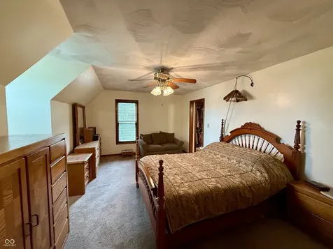 14 Beechwood Court Batesville IN 47006