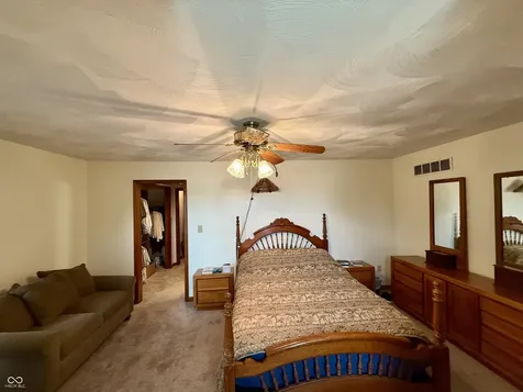 14 Beechwood Court Batesville IN 47006