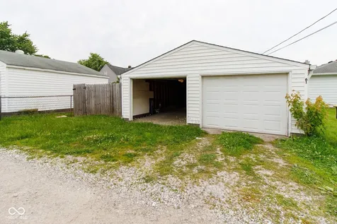 63 S 3rd Avenue Beech Grove IN 46107