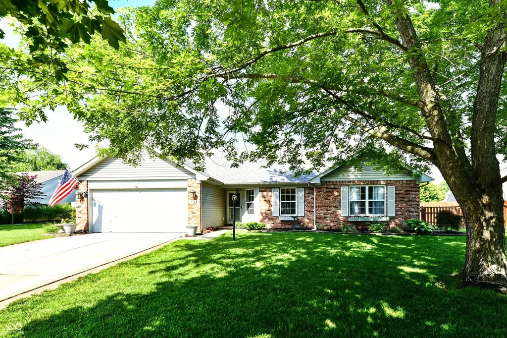 6634 Rushing River Noblesville IN 46062