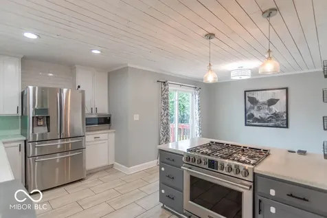 2636 S Hunter Road Indianapolis IN 46239