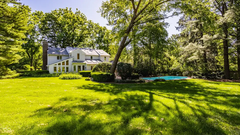 4865 Briarwood Court Carmel IN 46033