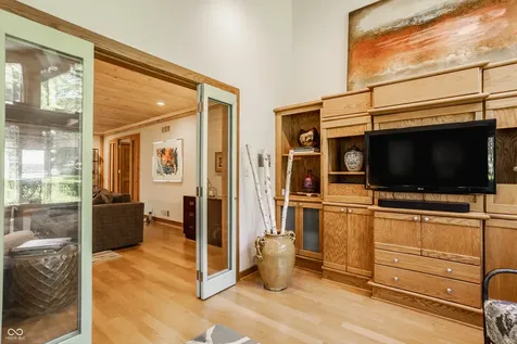 4865 Briarwood Court Carmel IN 46033