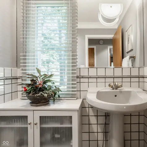 4865 Briarwood Court Carmel IN 46033