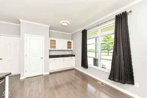 6425 N 900 W Elwood IN 46036
