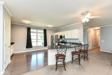 6425 N 900 W Elwood IN 46036