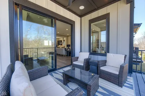 176 Midland Trace Loop Westfield IN 46074