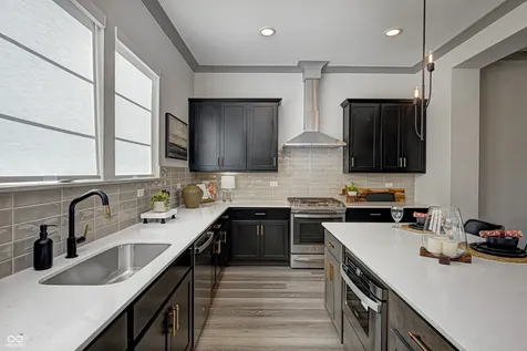 176 Midland Trace Loop Westfield IN 46074