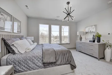 176 Midland Trace Loop Westfield IN 46074