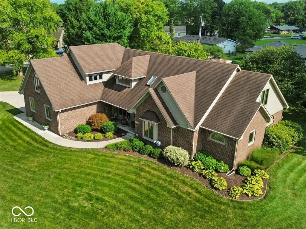 111 Foxborough Run Shelbyville IN 46176