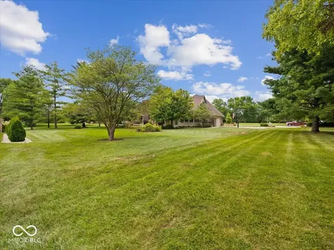 111 Foxborough Run Shelbyville IN 46176